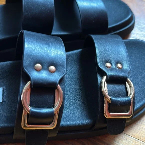 Steve Madden Black Double Buckle Slides - Picture 3 of 5